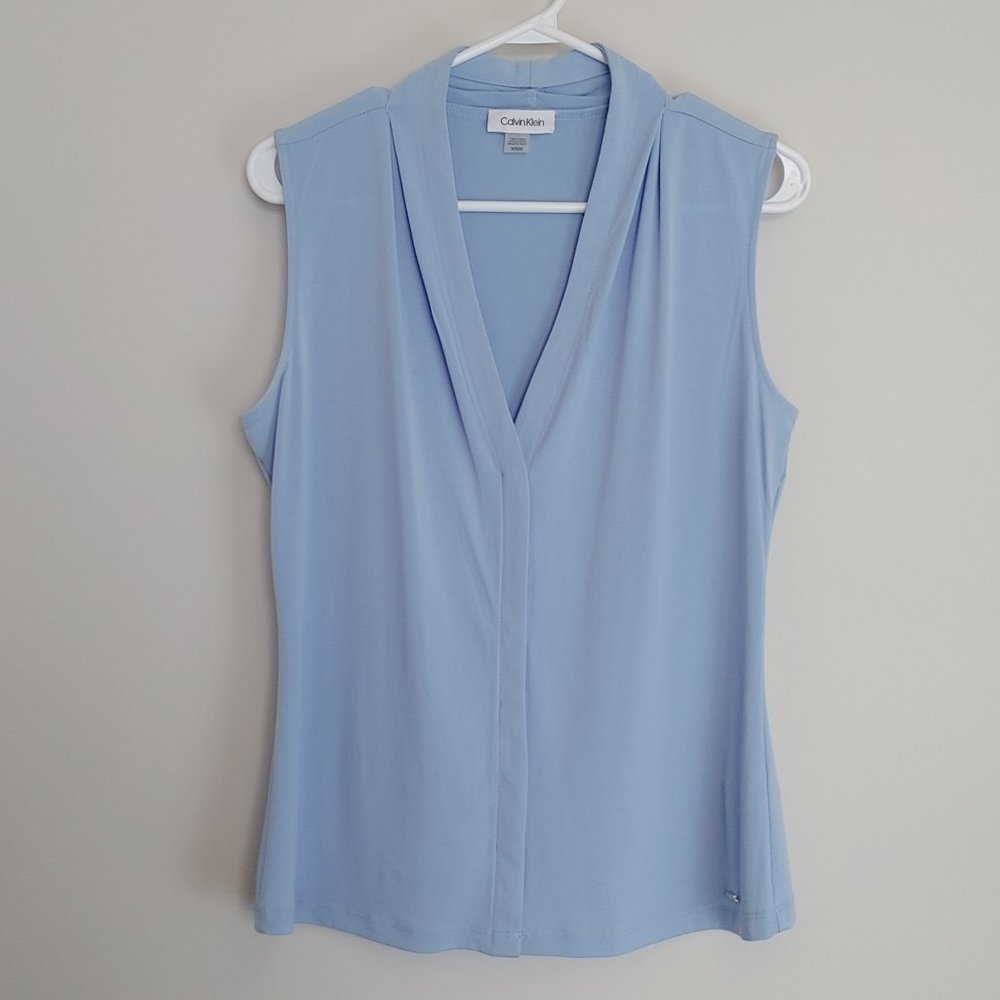 Calvin Klein Women's Sz Medium Light Blue Tank Top V-Neck